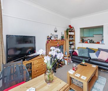 Fulham High Street, Fulham, London, SW6 - Photo 1