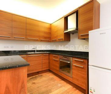 1 bedroom in a house share to rent - Photo 6