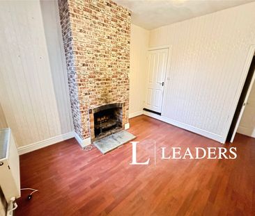 2 bedroom house to rent Oxford Road, Newcastle, Staffordshire, ST5 - Photo 2