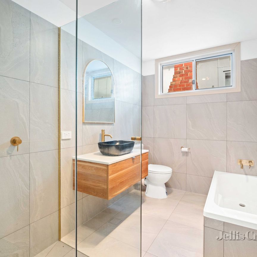 5 Moyle Street, Ballarat Central - Photo 1