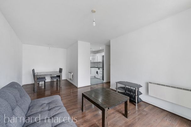 The Blenheim Centre - Photo 1