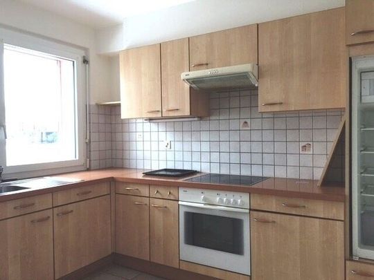 Nice 4-room apartment refurbished in Orbe - Photo 1