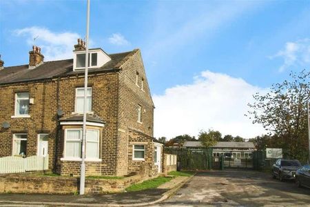 Bowling Hall Road, Bradford, BD4 - Photo 3