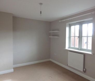 4 bedroom detached house to rent - Photo 6