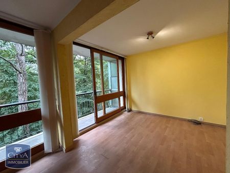 Location Appartement 3 pièces 65m² FONTENAY LE FLEURY 78330 - Photo 3