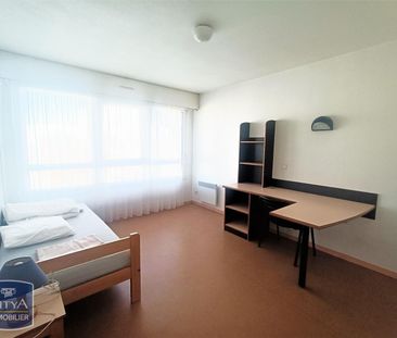 Location Appartement 1 pièce 21m² LORIENT 56100 - Photo 2