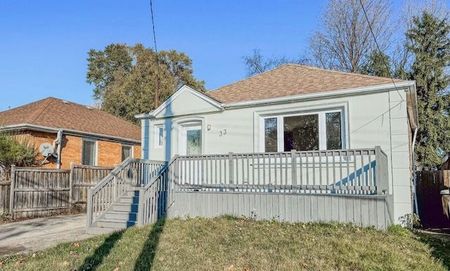 For Lease - 33 Ellington-Main Floor Drive, Toronto, Ontario - Photo 4