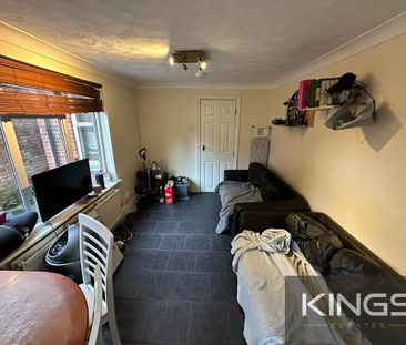 5 bedroom house share to rent - Photo 1