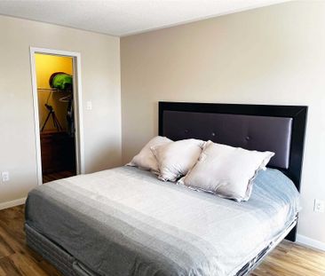 For Lease - 747 Challinor Terrace, Milton, Ontario - Photo 3