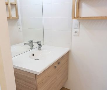 Location Appartement 2 pièces 43m² REZE 44400 - Photo 2
