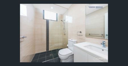 Quiet One Bedroom Apartment Plus Study In Prime Location - Photo 4