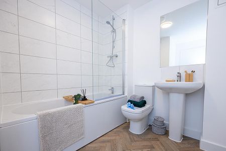 3 bedroom detached house to rent - Photo 3