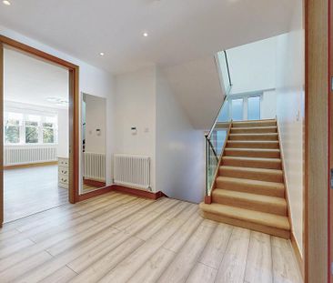 6 bedroom detached house to rent - Photo 4