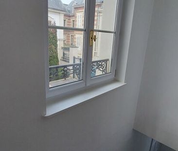 Appartement 3 pièces 59m2 REIMS 775 euros - Photo 6