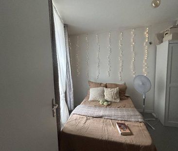 Location appartement 1 pièce 25 m² à Les Roches-de-Condrieu (38370) - Photo 2