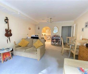 Town Centre, Basingstoke, RG21 - Photo 5