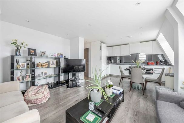 Kew Bridge Road, TW8, London - Photo 1