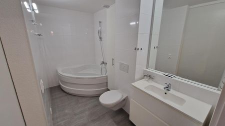 Appartement de 5.5 pièces au Rez de chaussée - 115m2 environ - Photo 4