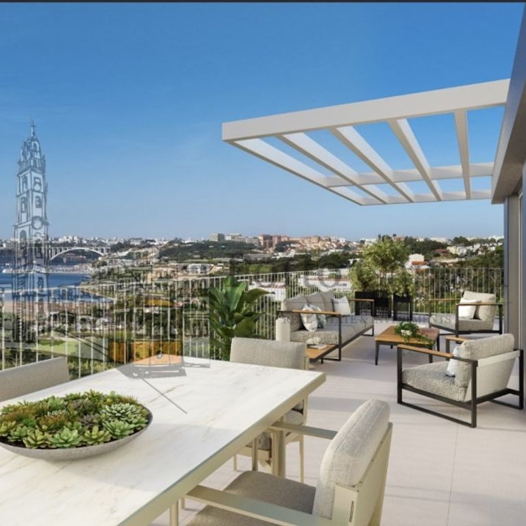 3 room luxury Apartment for rent in Vila Nova de Gaia, Distrito do Porto - Photo 1