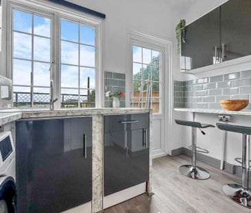 4 bedroom house of multiple occupation to rent - Photo 6