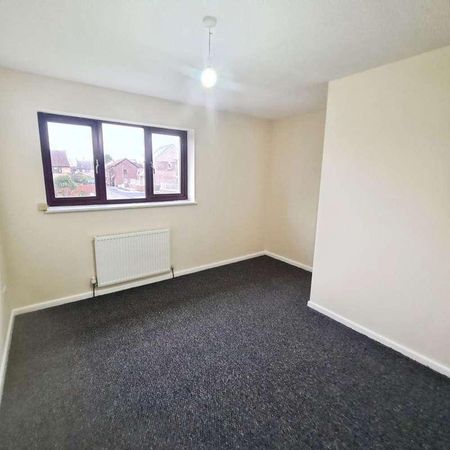 Harvey Crescent, Port Talbot, SA12 - Photo 3