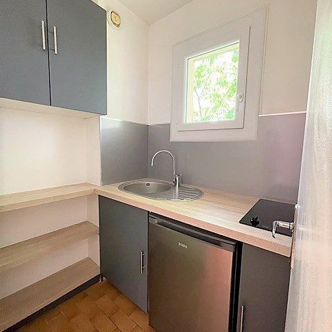 Location Appartement 1 pièce 18m² MONTPELLIER 34090 - Photo 1