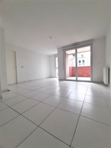 Location Appartement 2 pièces 44m² TOURNEFEUILLE 31170 - Photo 2