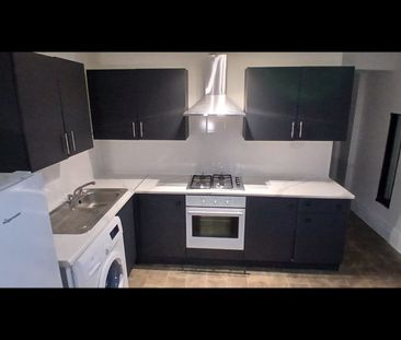 1 Bed Flat, The Drive, IG1 - Photo 6