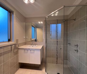 Gladesville - Photo 2