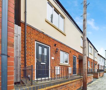 2 bed terraced house to rent in Newmarket Street, Leicester, LE2 - Photo 1