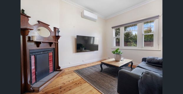 Charming Home in Sought After Location! - Photo 1