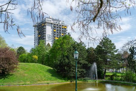 Atemberaubender Fernblick – pure Entspannung auf dem großzügigen Balkon garantiert. - Photo 3