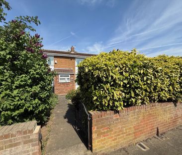 Tredegar Walk, Hartlepool - Photo 2