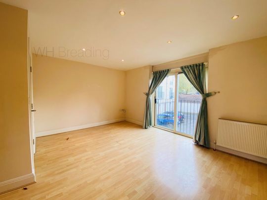 2 bedroom townhouse to rent - Photo 1