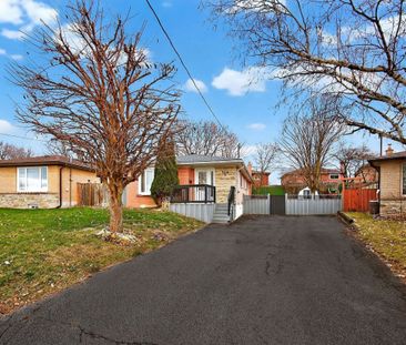 For Lease - 764 Botany Hill(Lower Unit) Crescent, Newmarket, Ontario - Photo 3