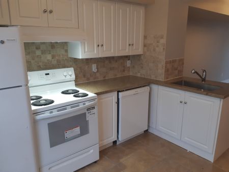 For Lease - 189 Galloway Road Unit# 8, Toronto, Ontario - Photo 2