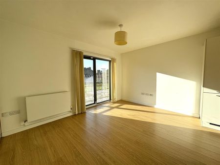 1 Bedroom Flat - Photo 5