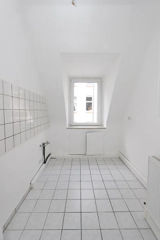 Gemütliche 2-ZKB Altbauwohnung in der Friedrich-Ebert-Straße (Hinterhaus) - Nähe Querallee - Photo 5