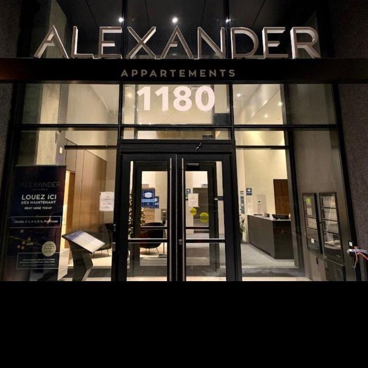 Alexander condominium - Photo 1