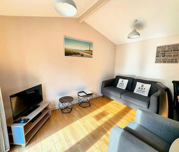 2 bedroom lodge to rent - Photo 3
