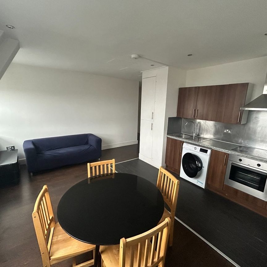 2 Bed Flat, Woodgrange Avenue, HA3 - Photo 1