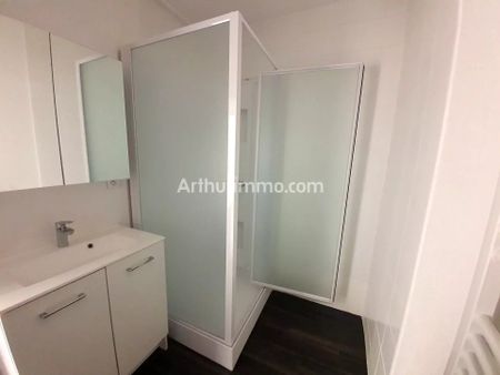 Location Appartement 3 pièces 48 m2 à Lons-le-Saunier - Photo 4