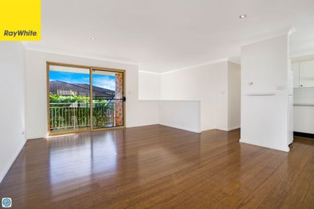 GREAT LOCATION CENTRAL TO WARRAWONG - Photo 2