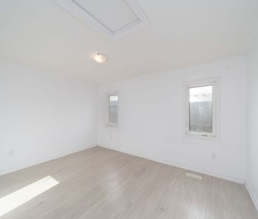 For Lease - 25 Tobias Lane, Barrie, Ontario - Photo 4