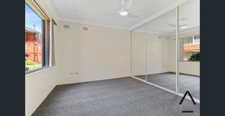 TWO BEDROOM APARTMENT - Photo 2