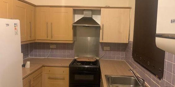 3 bedroom terraced house to rent - Photo 3