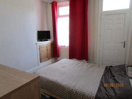 1 bedroom terraced house to rent - Photo 3