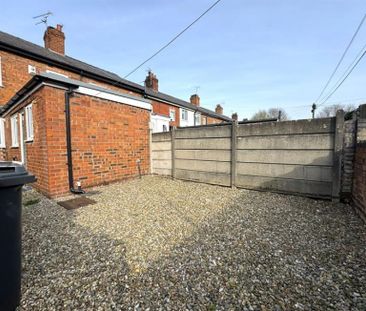 3 Bedroom Terraced To Let - Photo 5