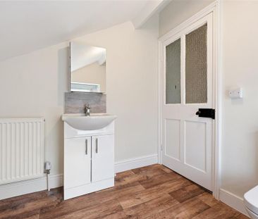 6 bedroom terraced house to rent - Photo 4