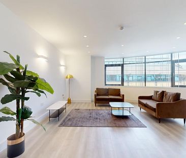 2 bedroom flat to rent - Photo 3